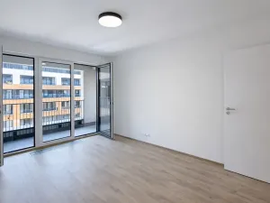Pronájem bytu 2+kk, Praha - Hloubětín, Poděbradská, 67 m2