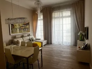 Prodej bytu 3+kk, Karlovy Vary, Divadelní náměstí, 147 m2