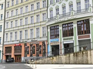 Prodej bytu 3+kk, Karlovy Vary, Divadelní náměstí, 147 m2