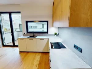 Pronájem bytu 2+kk, Praha - Troja, Pod Hrachovkou, 47 m2