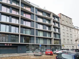 Pronájem bytu 1+kk, Praha - Košíře, Starokošířská, 40 m2
