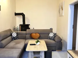 Pronájem bytu 2+1, Zákolany, 82 m2