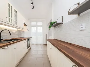 Pronájem bytu 2+kk, Praha - Žižkov, Jičínská, 61 m2