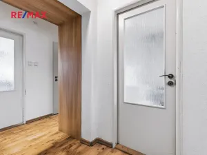 Prodej bytu 3+kk, Praha - Prosek, Vysočanská, 68 m2