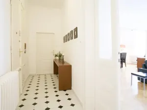 Pronájem bytu 4+1, Praha - Nové Město, Biskupská, 132 m2