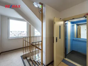 Prodej bytu 3+kk, Praha - Černý Most, Doležalova, 84 m2