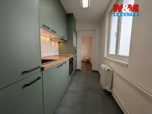 Pronájem bytu 2+1, Strakonice, Bezděkovská, 43 m2