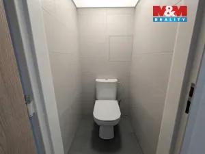 Pronájem bytu 2+1, Strakonice, Bezděkovská, 43 m2