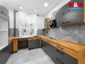 Prodej bytu 3+1, Ústí nad Labem - Ústí nad Labem-centrum, Resslova, 99 m2