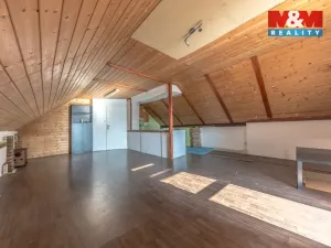 Prodej rodinného domu, Neratovice - Mlékojedy, Hlavní, 144 m2
