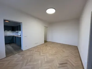 Pronájem bytu 2+1, Žďár nad Sázavou, Okružní, 48 m2