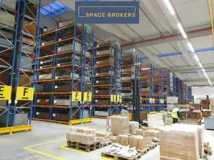 Pronájem skladu, Ústí nad Labem, 2000 m2