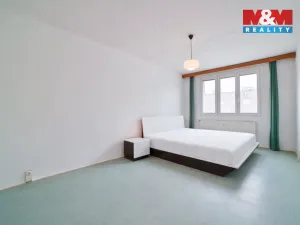 Prodej bytu 2+1, Plzeň - Doubravka, Hrádecká, 63 m2