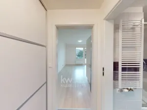 Pronájem bytu 1+kk, Praha - Hodkovičky, Šífařská, 29 m2