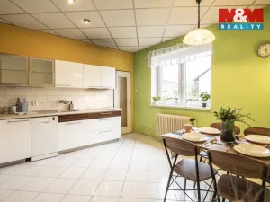 Pronájem rodinného domu, Hradec Králové, Sadovská, 180 m2