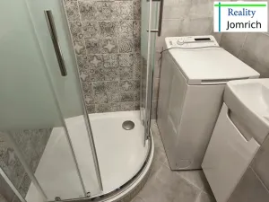 Pronájem bytu 2+1, Liberec, Školní, 45 m2