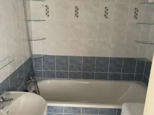 Pronájem bytu 2+kk, Hostivice, B. Němcové, 48 m2