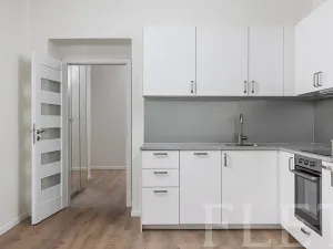 Pronájem bytu 2+kk, Praha - Žižkov, Baranova, 47 m2