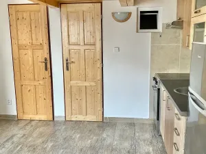 Pronájem bytu 2+kk, Praha - Košíře, Vrchlického, 40 m2