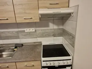 Pronájem bytu 2+kk, Teplice, Spojenecká, 45 m2