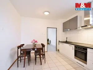 Prodej rodinného domu, Libiš, 300 m2