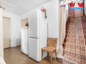 Prodej rodinného domu, Spomyšl, 350 m2