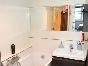 Prodej bytu 2+1, Cheb, V Zahradách, 56 m2