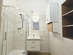 Pronájem bytu 2+kk, Praha - Vršovice, Krymská, 58 m2