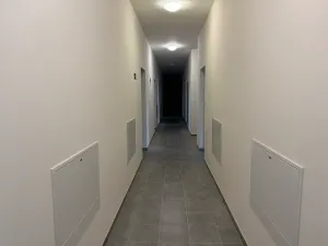 Pronájem bytu 1+kk, Milovice, Slepá, 34 m2