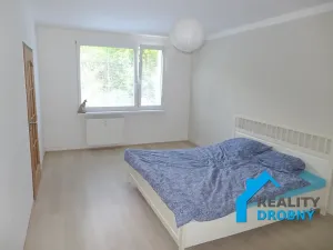 Pronájem bytu 2+1, Děčín, Kosmonautů, 63 m2