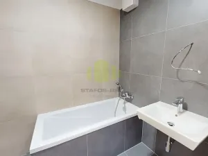 Pronájem bytu 2+kk, Olomouc, Topolová, 55 m2