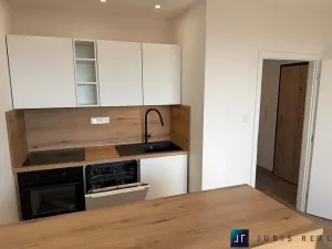 Pronájem bytu 2+kk, Česká Lípa, Brněnská, 42 m2