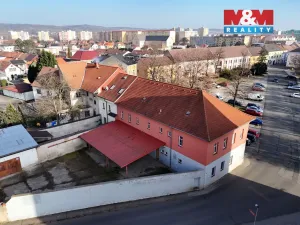 Prodej činžovního domu, Štětí, Mírové nám., 500 m2