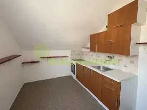 Pronájem bytu 1+1, Ostrata, 40 m2