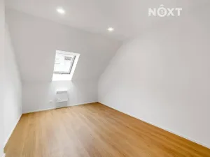 Prodej bytu 2+kk, Praha - Zbraslav, Elišky Přemyslovny, 34 m2