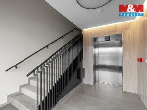 Pronájem bytu 1+kk, Kralupy nad Vltavou, Nádražní, 37 m2