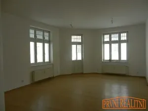Pronájem kanceláře, Uherský Brod, Kaunicova, 82 m2