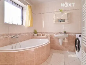 Prodej rodinného domu, Jindřichův Hradec, 197 m2