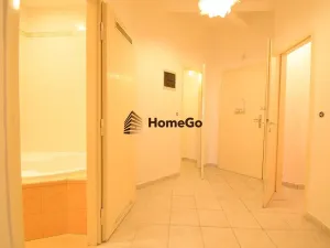 Pronájem bytu 2+kk, Praha - Nusle, U gymnázia, 58 m2