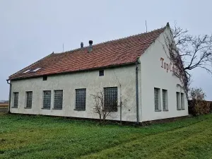 Prodej rodinného domu, Ladná, Masarykova, 286 m2