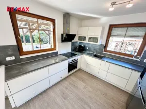 Prodej rodinného domu, Dolní Rychnov, U Hřiště, 200 m2