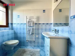 Prodej rodinného domu, Dolní Rychnov, U Hřiště, 200 m2