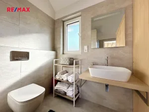 Prodej rodinného domu, Dolní Rychnov, U Hřiště, 200 m2