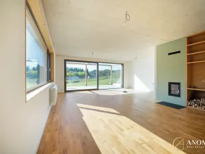 Prodej rodinného domu, Chocerady, 157 m2