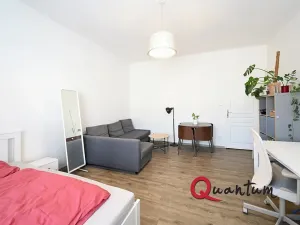 Pronájem bytu 2+1, Praha - Košíře, Pod Kavalírkou, 47 m2