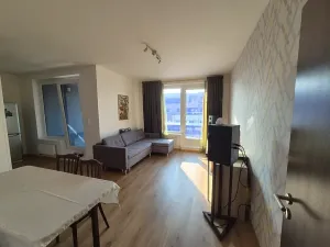Prodej bytu 2+kk, Praha - Dolní Měcholupy, Honzíkova, 56 m2
