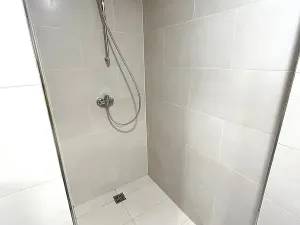 Pronájem bytu 1+kk, Praha - Vysočany, Poděbradská, 30 m2