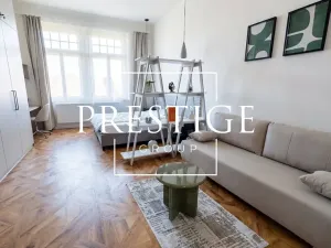 Pronájem bytu 2+kk, Praha - Smíchov, Nádražní, 65 m2