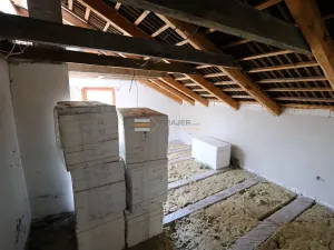 Prodej rodinného domu, Kestřany, 250 m2