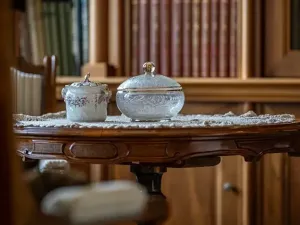 Pronájem bytu 3+1, Praha - Malá Strana, U lužického semináře, 111 m2